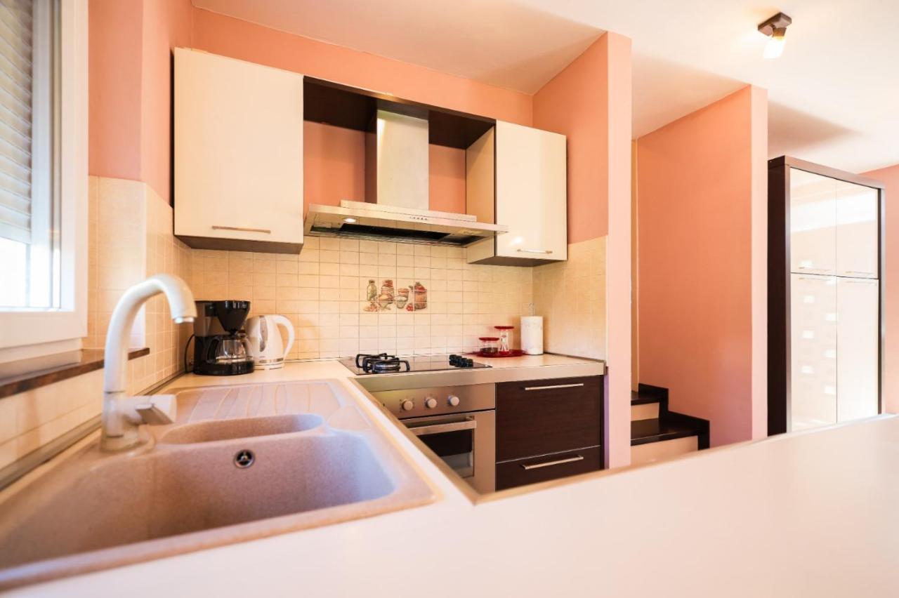 Holiday Home Cvita Sukošan エクステリア 写真