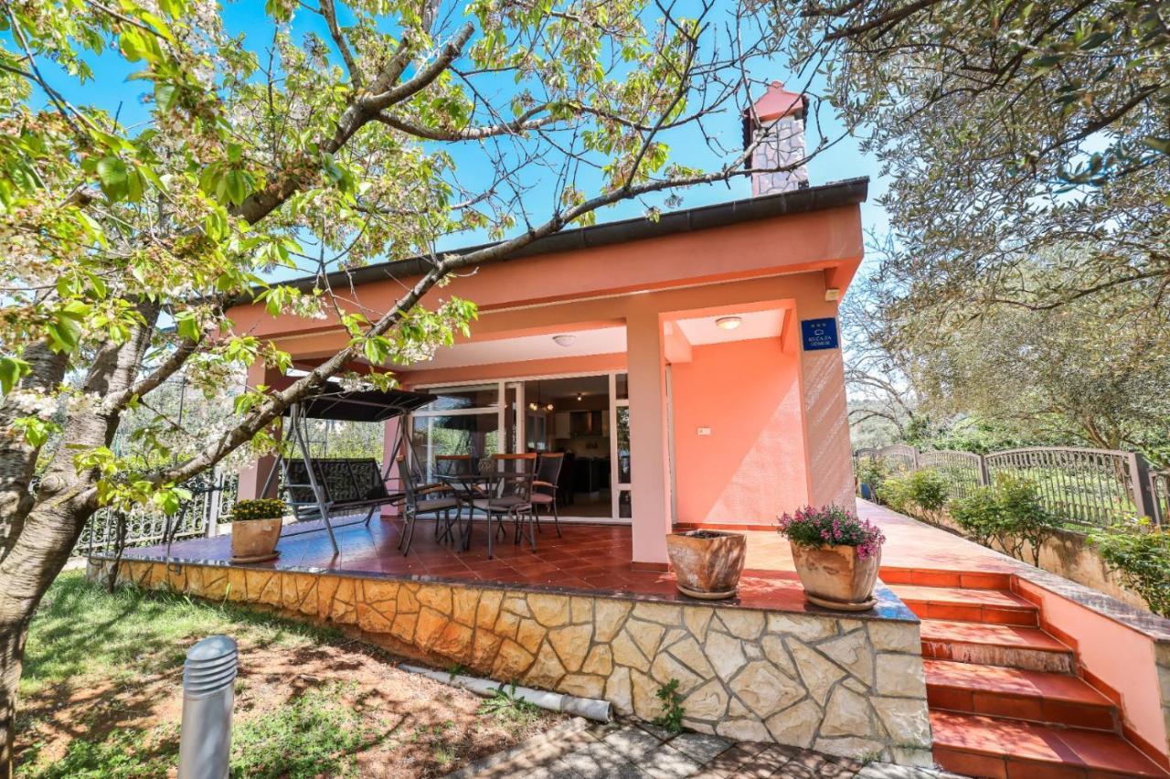 Holiday Home Cvita Sukošan エクステリア 写真